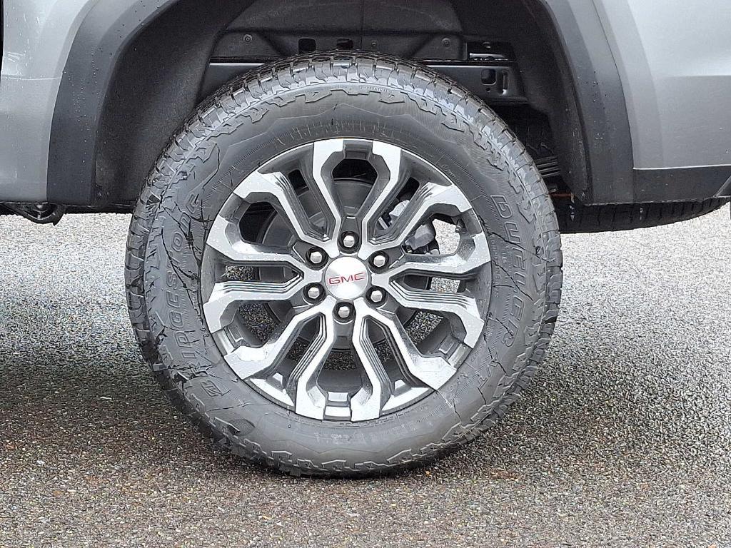 new 2025 GMC Canyon car, priced at $55,440