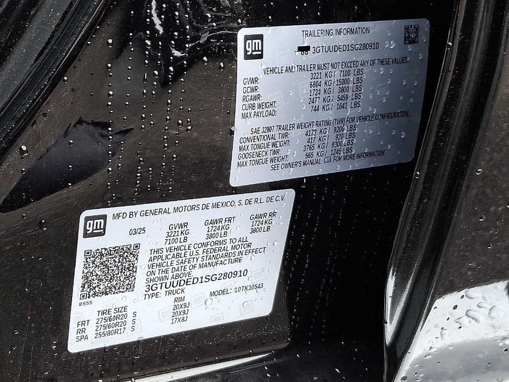 new 2025 GMC Sierra 1500 car, priced at $67,570