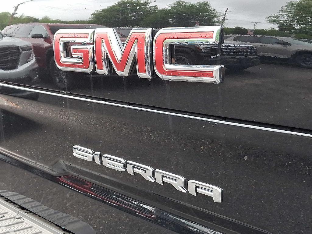 new 2025 GMC Sierra 1500 car, priced at $67,570