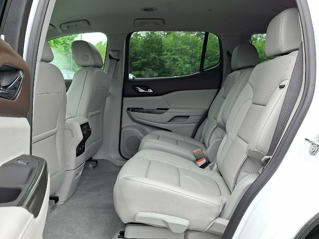 used 2023 GMC Acadia car, priced at $32,995