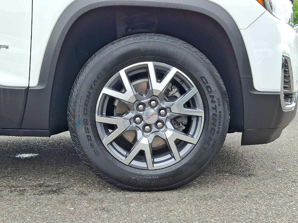 used 2023 GMC Acadia car, priced at $32,995