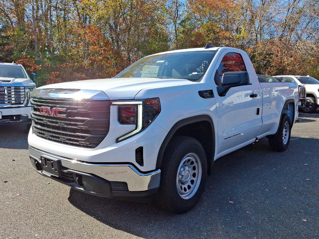 new 2025 GMC Sierra 1500 car, priced at $44,735