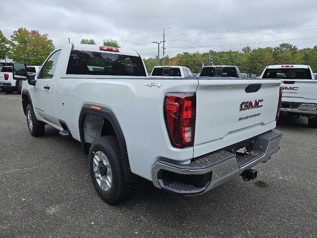 new 2024 GMC Sierra 2500 car, priced at $52,630