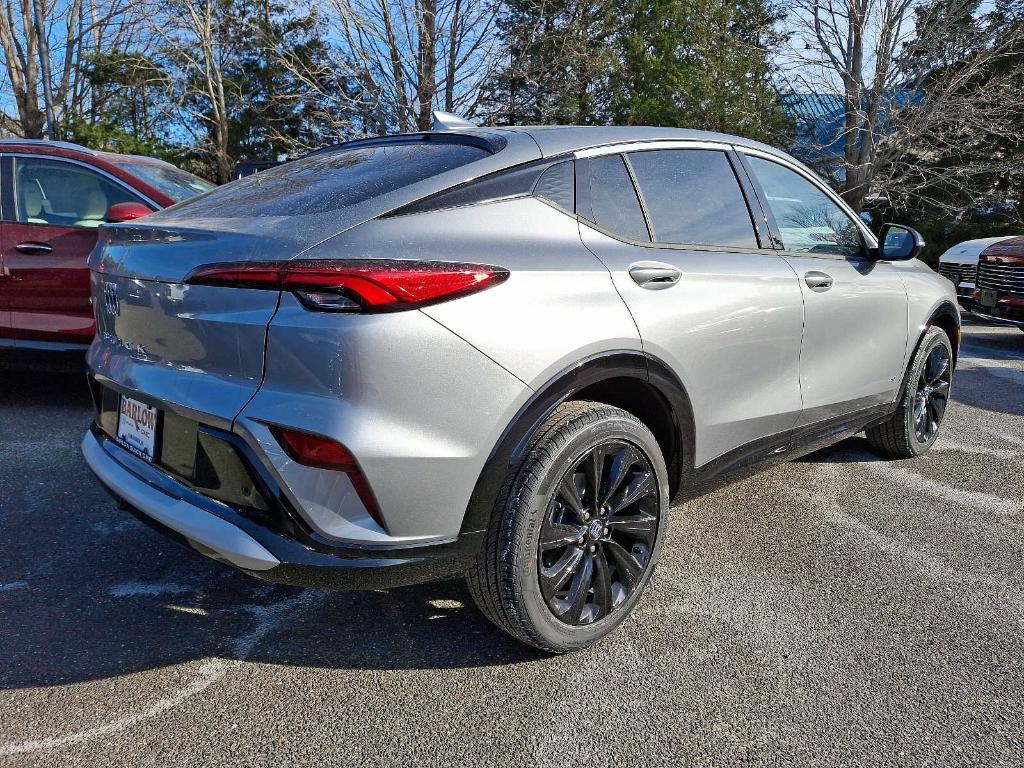 new 2025 Buick Envista car, priced at $28,280