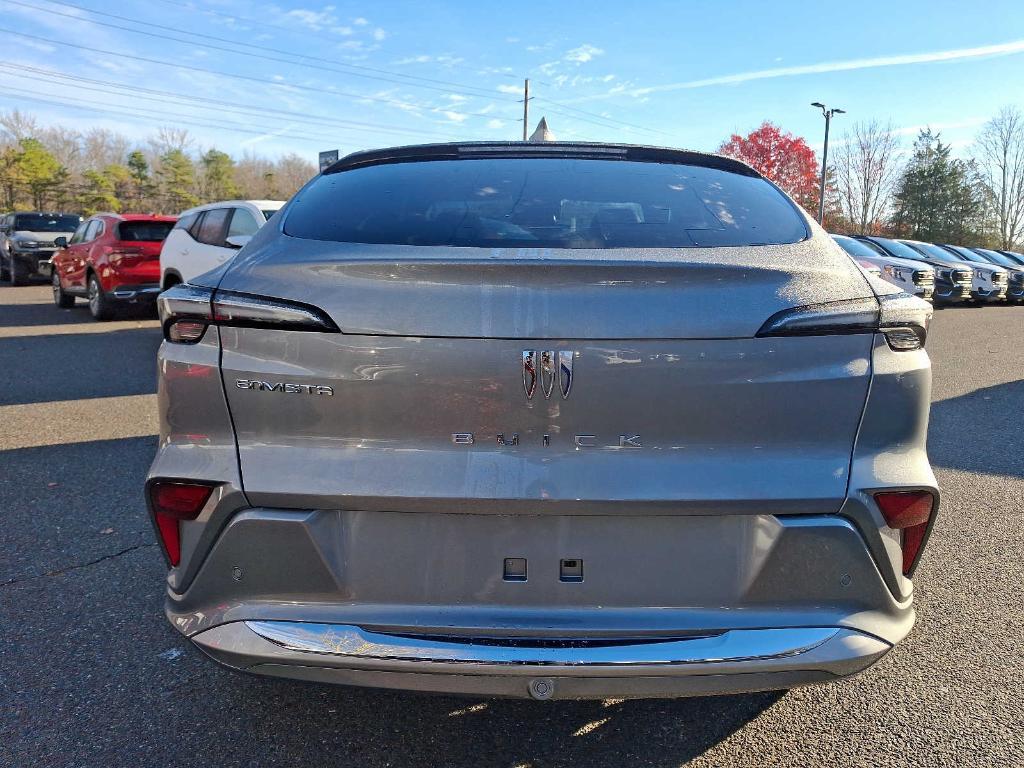 new 2025 Buick Envista car, priced at $31,285