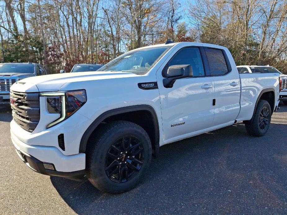 new 2025 GMC Sierra 1500 car, priced at $59,150