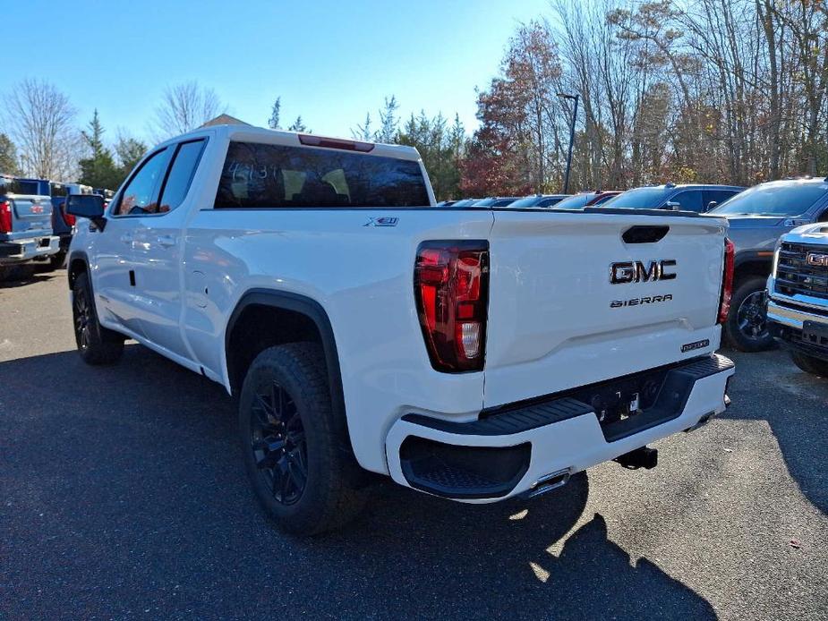 new 2025 GMC Sierra 1500 car, priced at $59,150