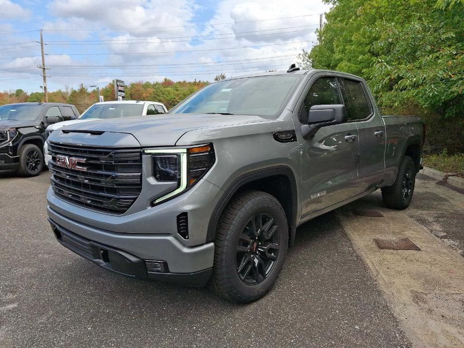 new 2025 GMC Sierra 1500 car, priced at $59,720