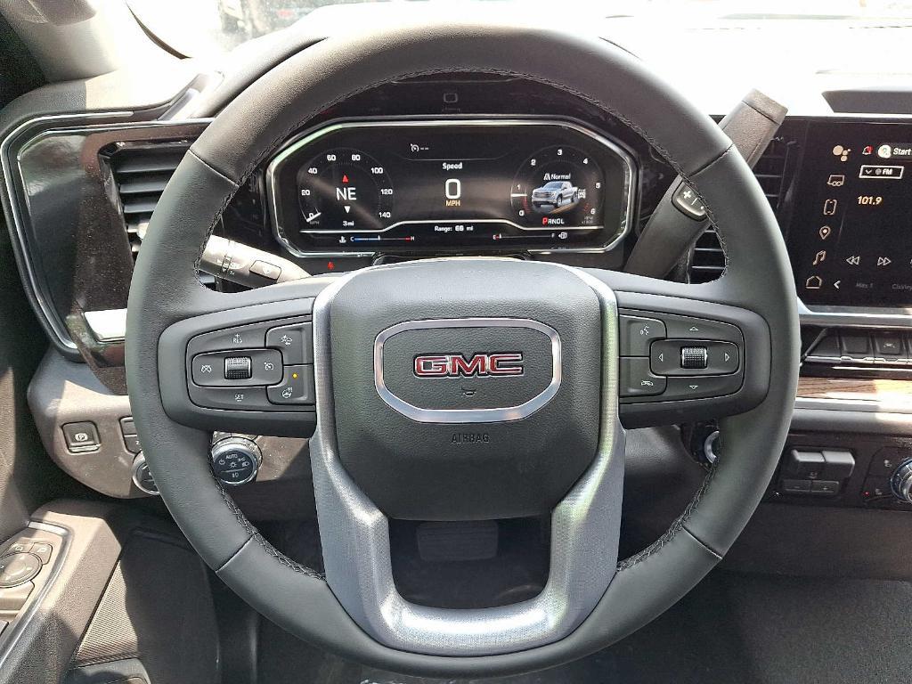 new 2025 GMC Sierra 1500 car, priced at $56,018