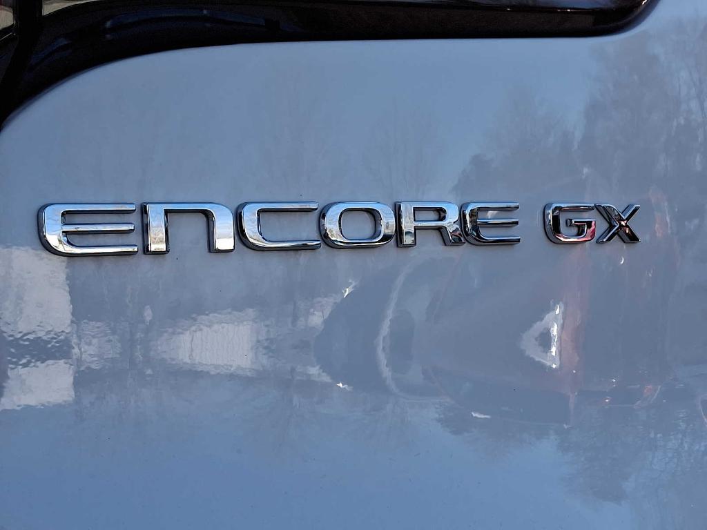 new 2025 Buick Encore GX car, priced at $28,630