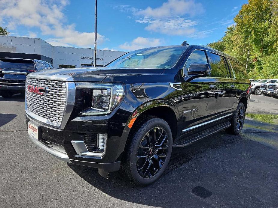 new 2024 GMC Yukon XL car, priced at $90,090