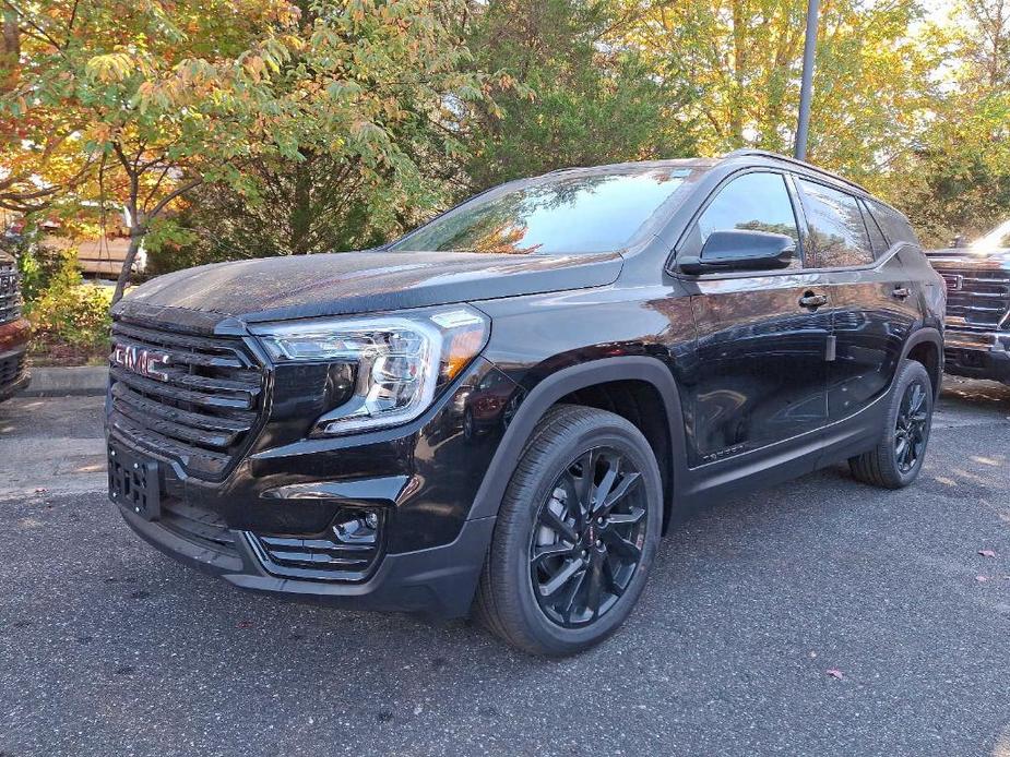 new 2024 GMC Terrain car, priced at $39,525