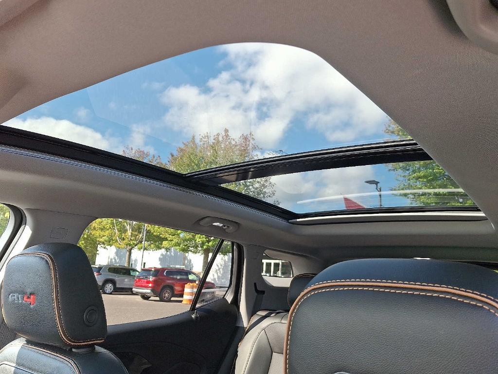 used 2022 GMC Terrain car, priced at $26,000