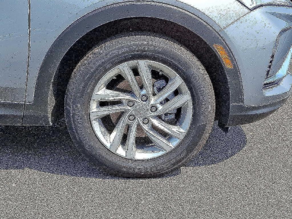 used 2025 Buick Envista car, priced at $26,000