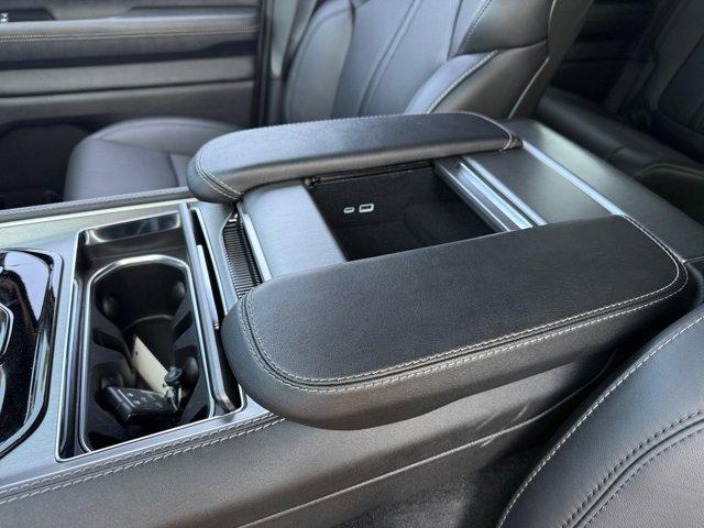 new 2025 Jeep Wagoneer car, priced at $75,985