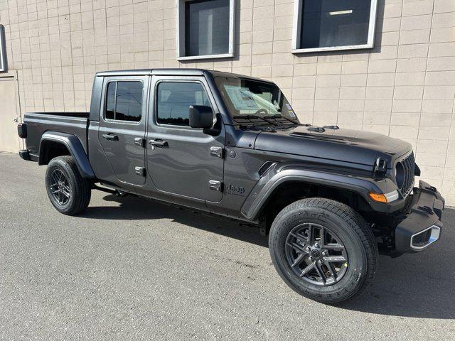 new 2024 Jeep Gladiator car, priced at $44,630