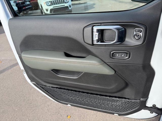 new 2025 Jeep Gladiator car, priced at $52,588