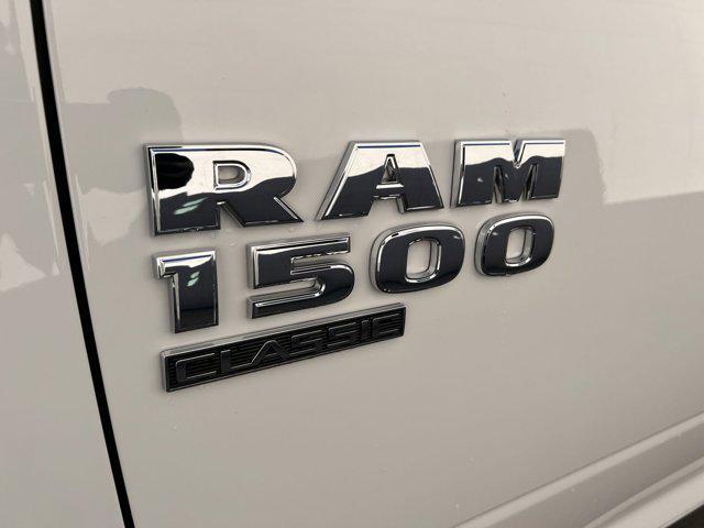 new 2024 Ram 1500 Classic car, priced at $33,953