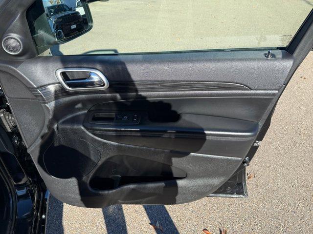 used 2022 Jeep Grand Cherokee WK car, priced at $25,991