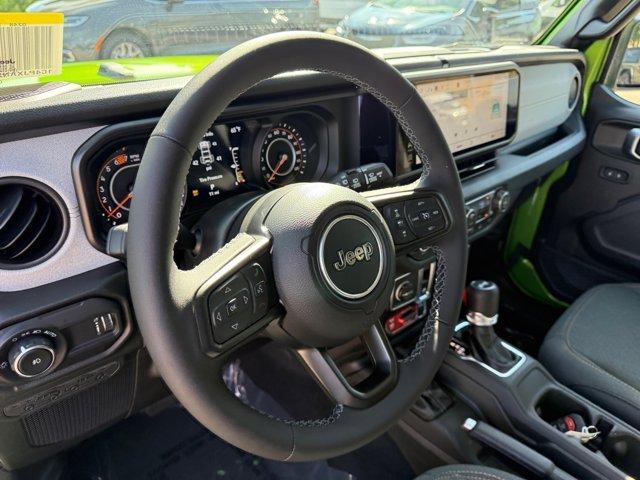 new 2025 Jeep Wrangler car, priced at $43,651