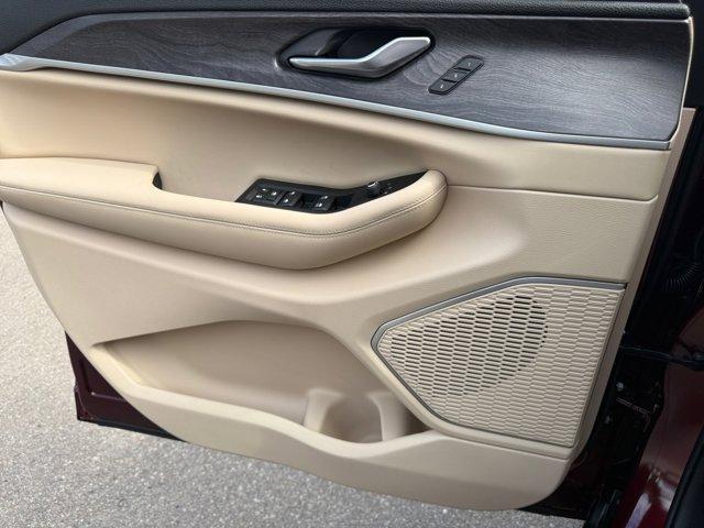 new 2025 Jeep Grand Cherokee car, priced at $50,331