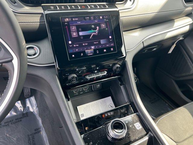 new 2025 Jeep Grand Cherokee L car, priced at $43,784