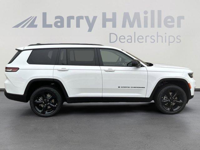 new 2025 Jeep Grand Cherokee L car, priced at $49,220