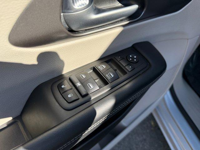 used 2024 Chrysler Pacifica car, priced at $33,205