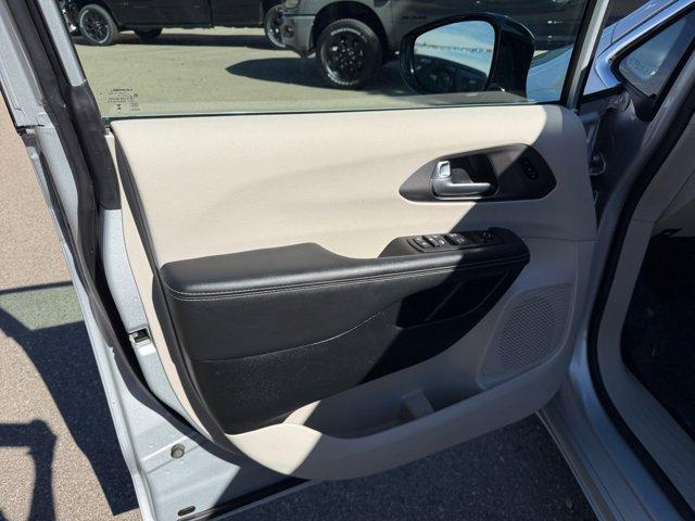 used 2024 Chrysler Pacifica car, priced at $33,205