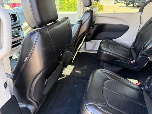 used 2024 Chrysler Pacifica car, priced at $33,205