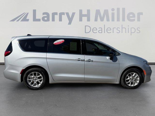 used 2024 Chrysler Pacifica car, priced at $33,205