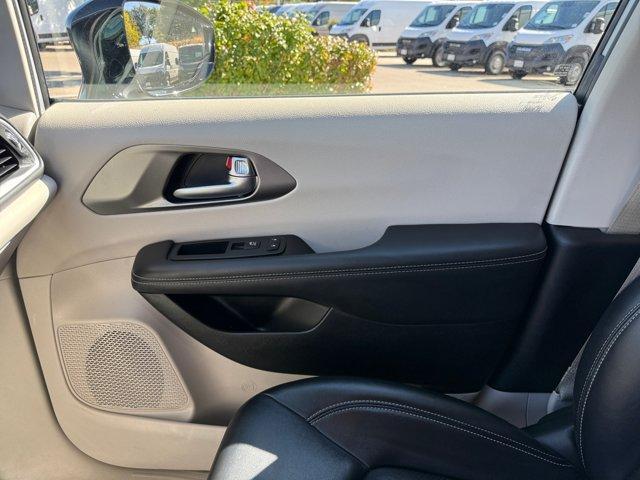 used 2024 Chrysler Pacifica car, priced at $33,205