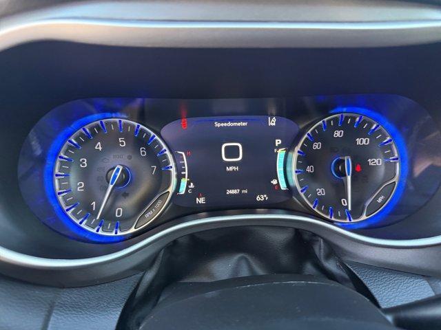 used 2024 Chrysler Pacifica car, priced at $33,205