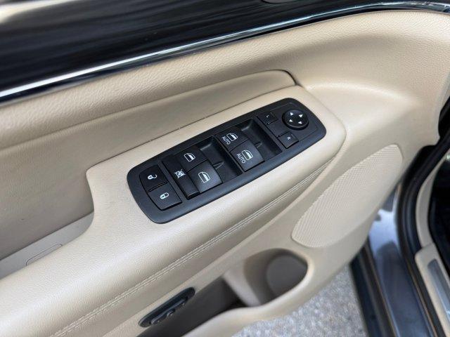 used 2021 Jeep Grand Cherokee car, priced at $27,675