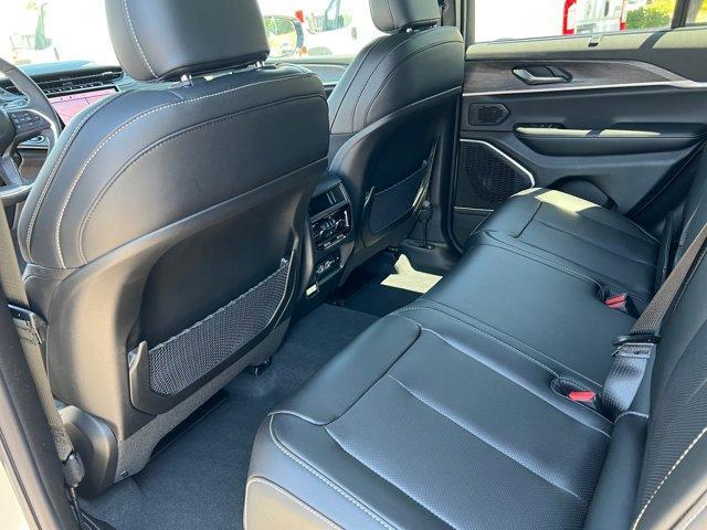 new 2025 Jeep Grand Cherokee car, priced at $50,331