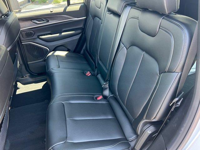 new 2025 Jeep Grand Cherokee car, priced at $50,331