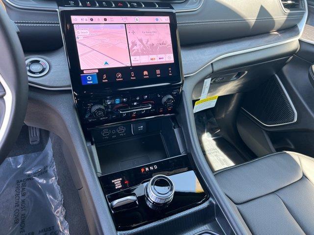 new 2025 Jeep Grand Cherokee car, priced at $50,331