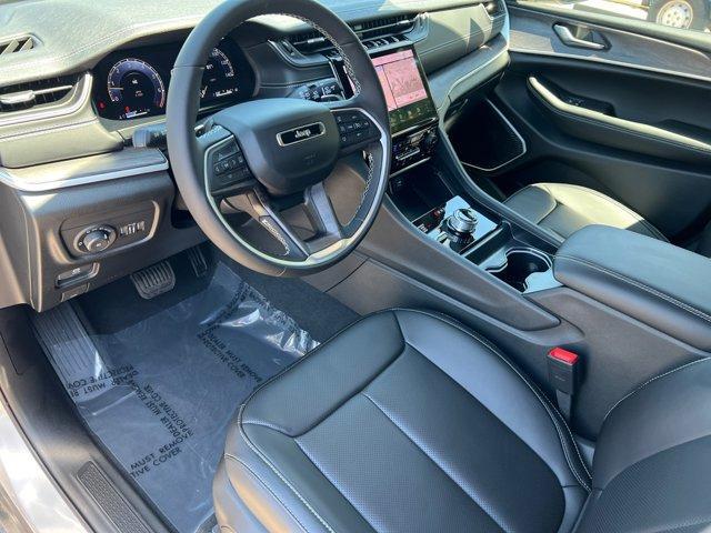 new 2025 Jeep Grand Cherokee car, priced at $50,331