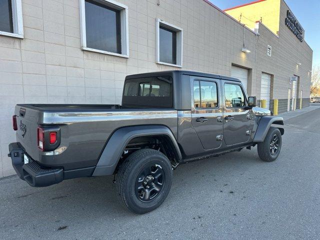 new 2025 Jeep Gladiator car, priced at $40,785