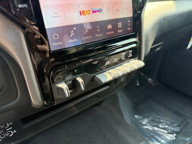 new 2025 Ram 2500 car, priced at $67,581