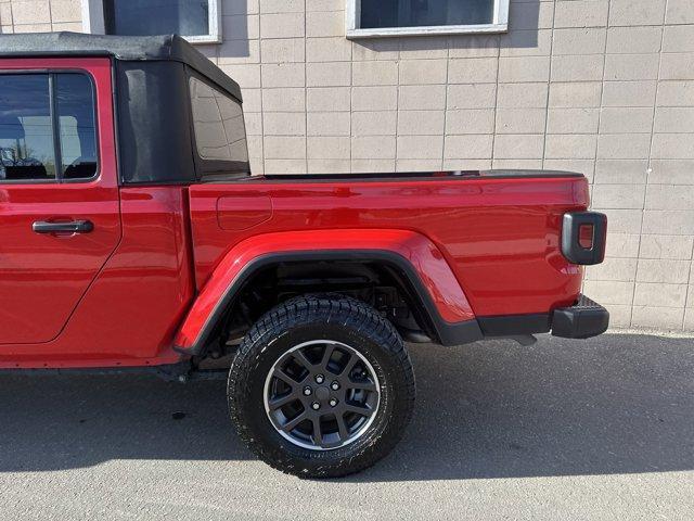 used 2022 Jeep Gladiator car, priced at $35,919