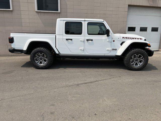 new 2024 Jeep Gladiator car, priced at $56,633