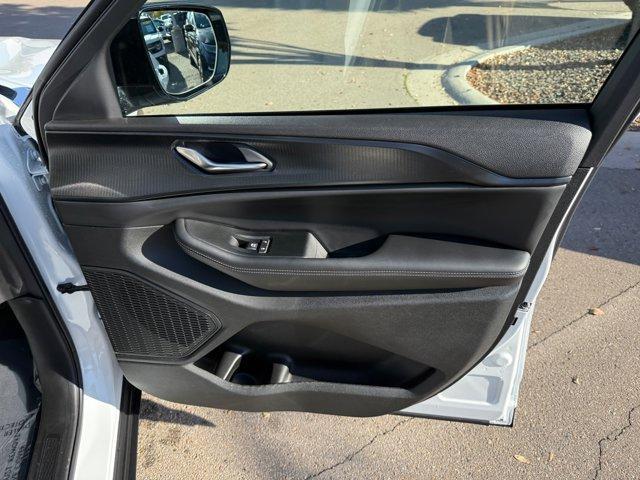 new 2025 Jeep Grand Cherokee L car, priced at $43,697