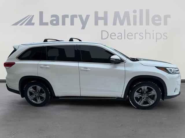 used 2019 Toyota Highlander car, priced at $31,498