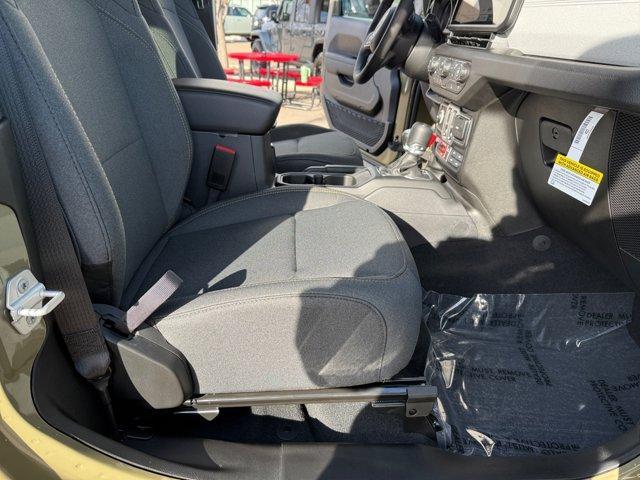 new 2026 Jeep Wrangler car, priced at $51,220