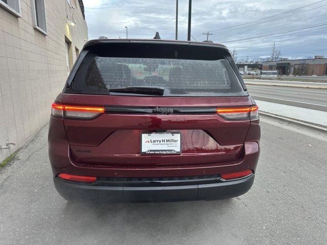 new 2025 Jeep Grand Cherokee car, priced at $42,532