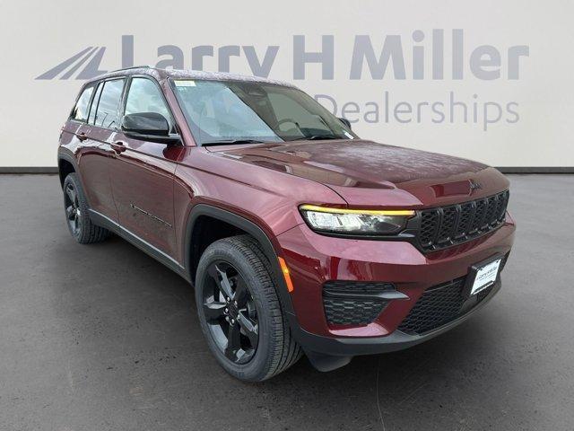 new 2025 Jeep Grand Cherokee car, priced at $42,032