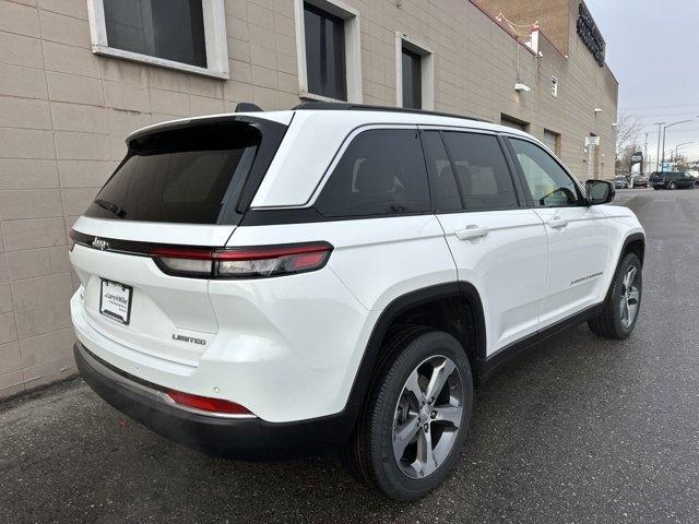 new 2025 Jeep Grand Cherokee car, priced at $47,148