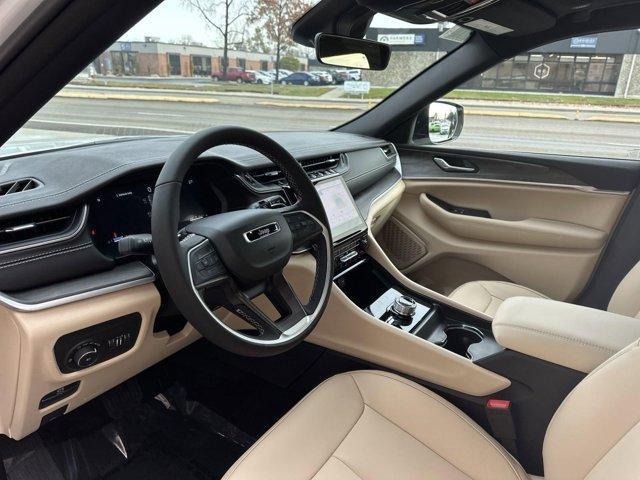 new 2025 Jeep Grand Cherokee car, priced at $46,148