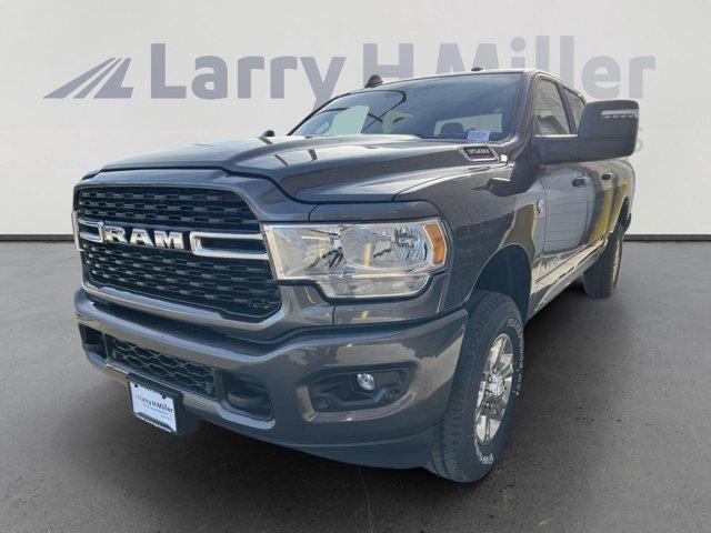 new 2024 Ram 3500 car, priced at $61,547